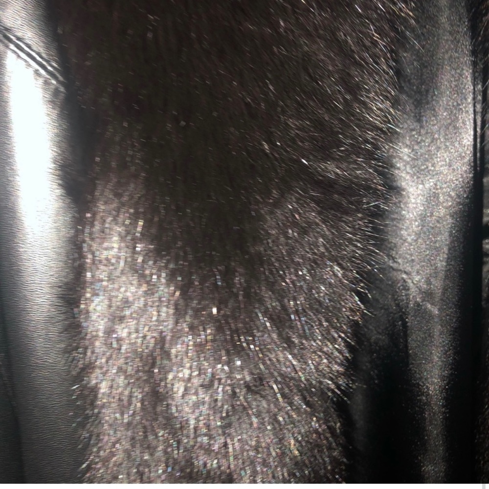 Coat - Picture 6 of 6